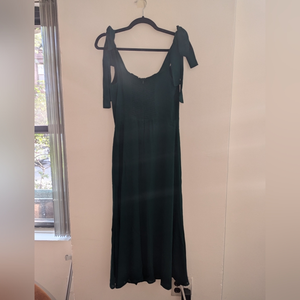 Reformation Twilight Dress in Green - Picture 7 of 10